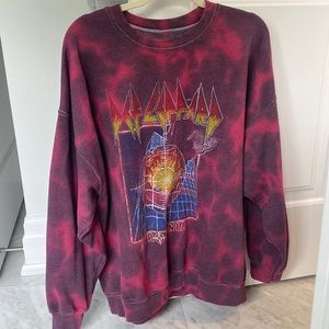 Urban Outfitters Def Leppard tie-die crewneck